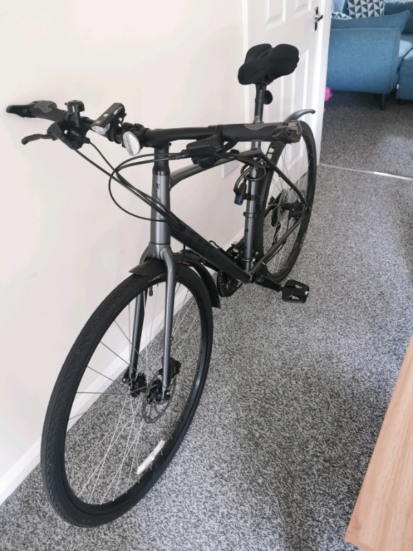 Trek FX2 Disc Hybrid Bike | in Shipley 